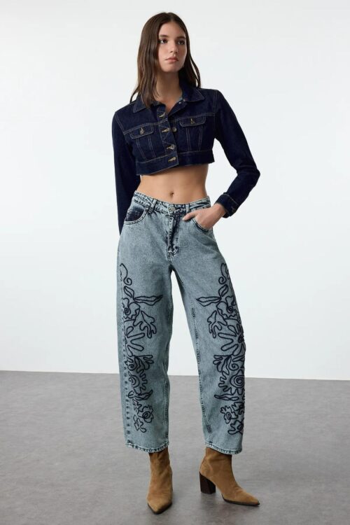 Floral Embroidered High-Waisted Wide-Leg Denim Jeans, Vintage-Inspired Floral Stitch Wide-Leg Jeans, Floral Denim Pants For Women