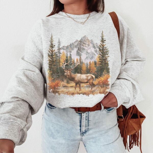 Retro Deer Wilderness Scene Sweatshirt, Deer Sweatshirt, 90S Nostalgia Animal Sweatshirt, Boho Unisex Crewneck, Forest Sweatshirt, Montana