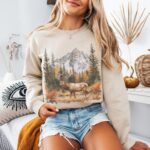 Retro Deer Wilderness Scene Sweatshirt, Deer Sweatshirt, 90S Nostalgia Animal Sweatshirt, Boho Unisex Crewneck, Forest Sweatshirt, Montana