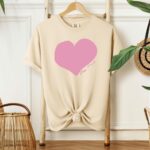 Pink Heart Shirt For Women Be Kind Shirt Oversized T-Shirt Gift For Her Pastel Shirt With Heart Valentines Day Shirt Gift Idea For Friend